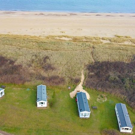Anchor Park Hotel Happisburgh Bagian luar foto